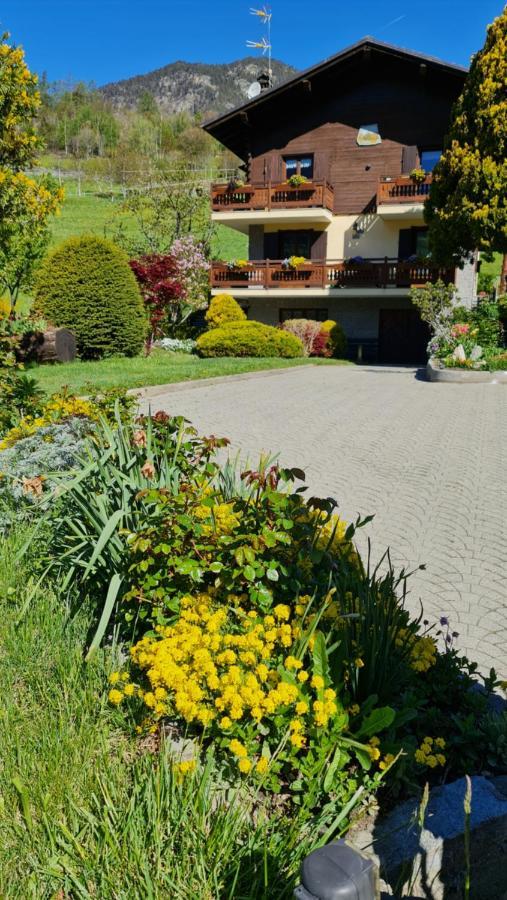 Casa Margherita D'hotes & Challand-Saint-Anselme